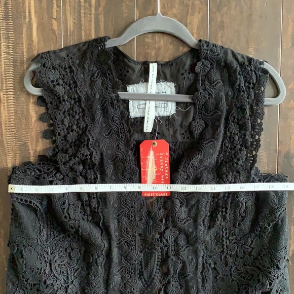 Johnny Was Vest - Picture 7 of 15